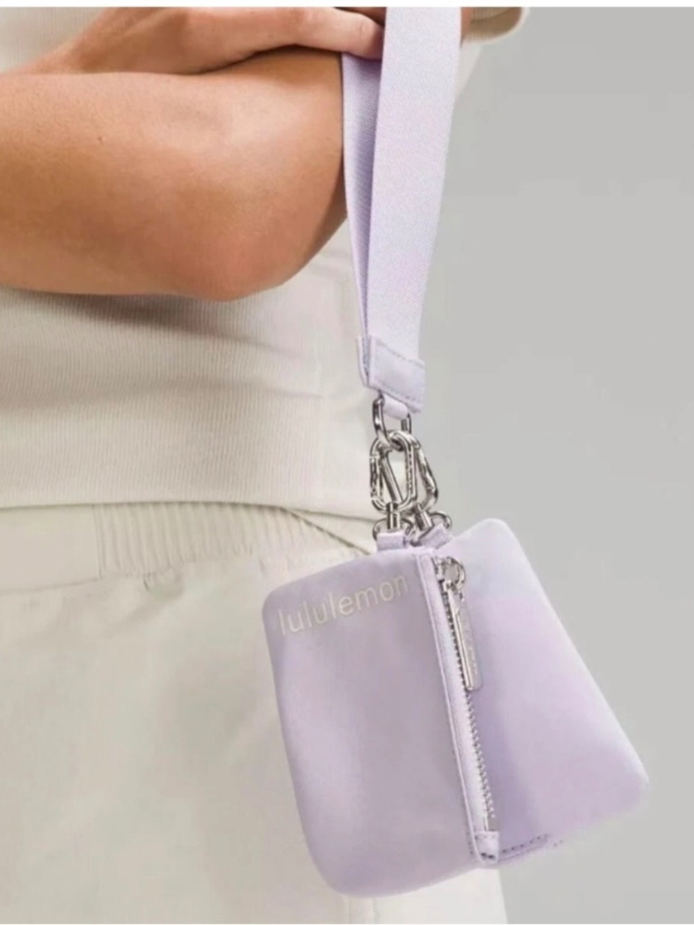 NWT  Lululemon Dual Pouch Wristlet